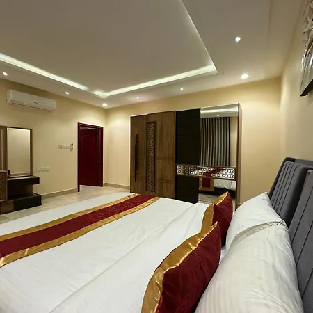 شقة فاخرة غرفة وصالة النرجس ١٤ Riyadh Exterior photo